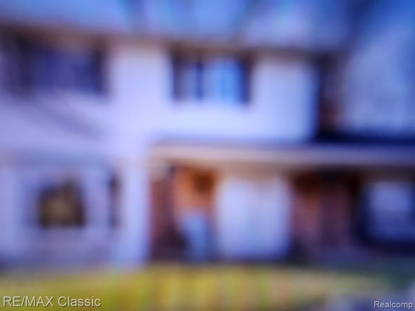 31009 Heritage Hills Drive, Farmington Hills, MI 48331