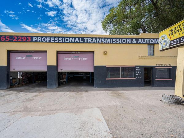 203 Highway 314 NW, Los Lunas, NM 87031