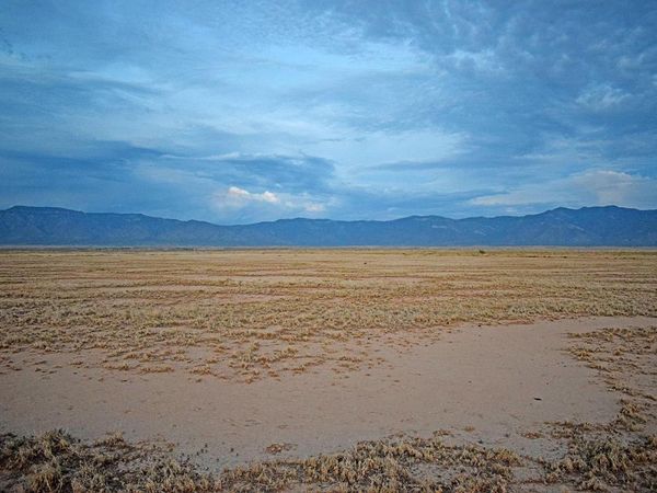 Lot 4 Rio Del Oro, Unit 3, Los Lunas, NM 87031