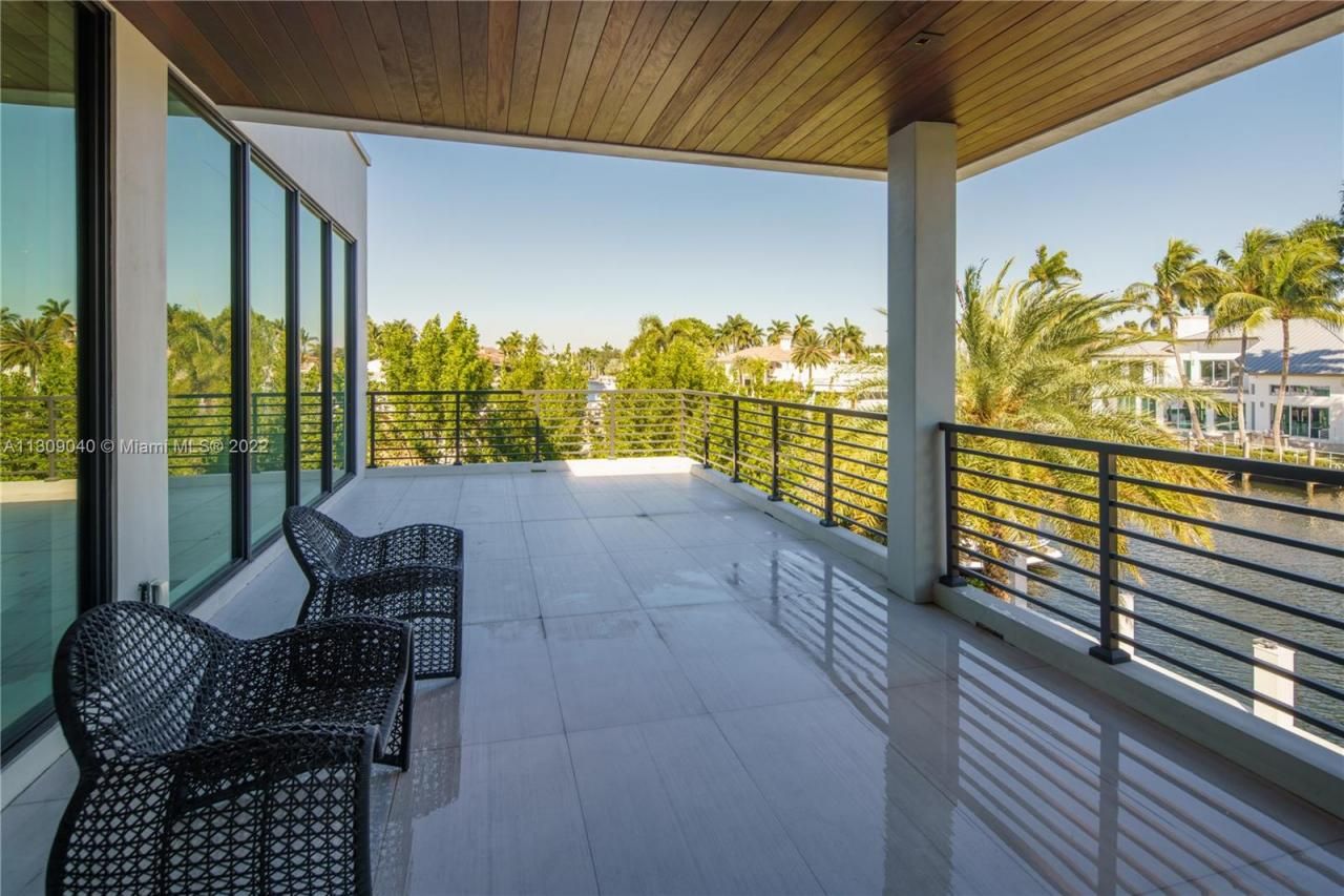 128 Fiesta Way, Fort Lauderdale, FL 33301 Photo