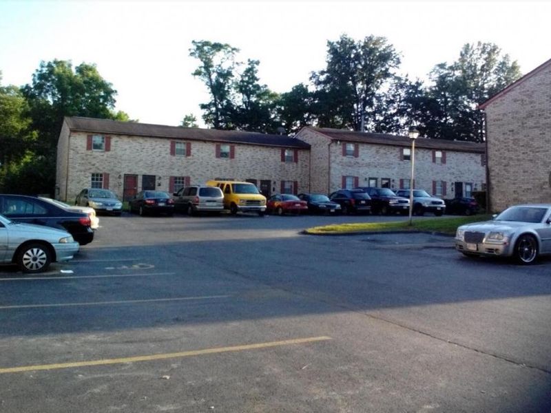 4090 Cleveland Avenue, Columbus, OH 43224 Photo 12