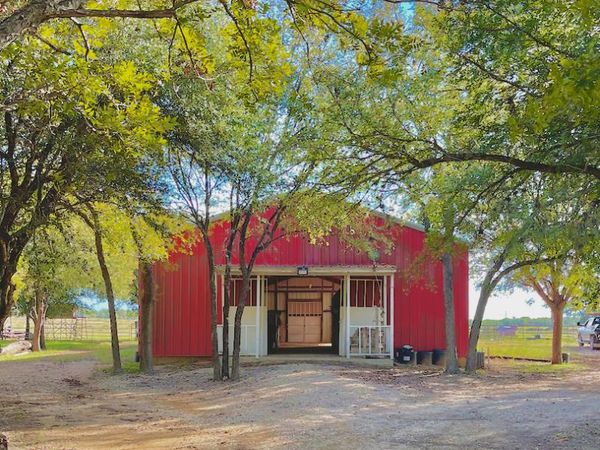 10671 BRIGGS RD, Atascosa, TX 78002