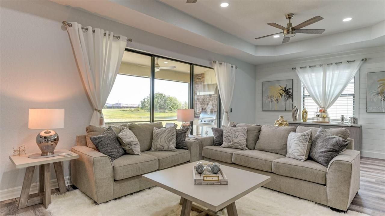 5725 Cheech Glen, Lakewood Ranch, FL 34211 Photo