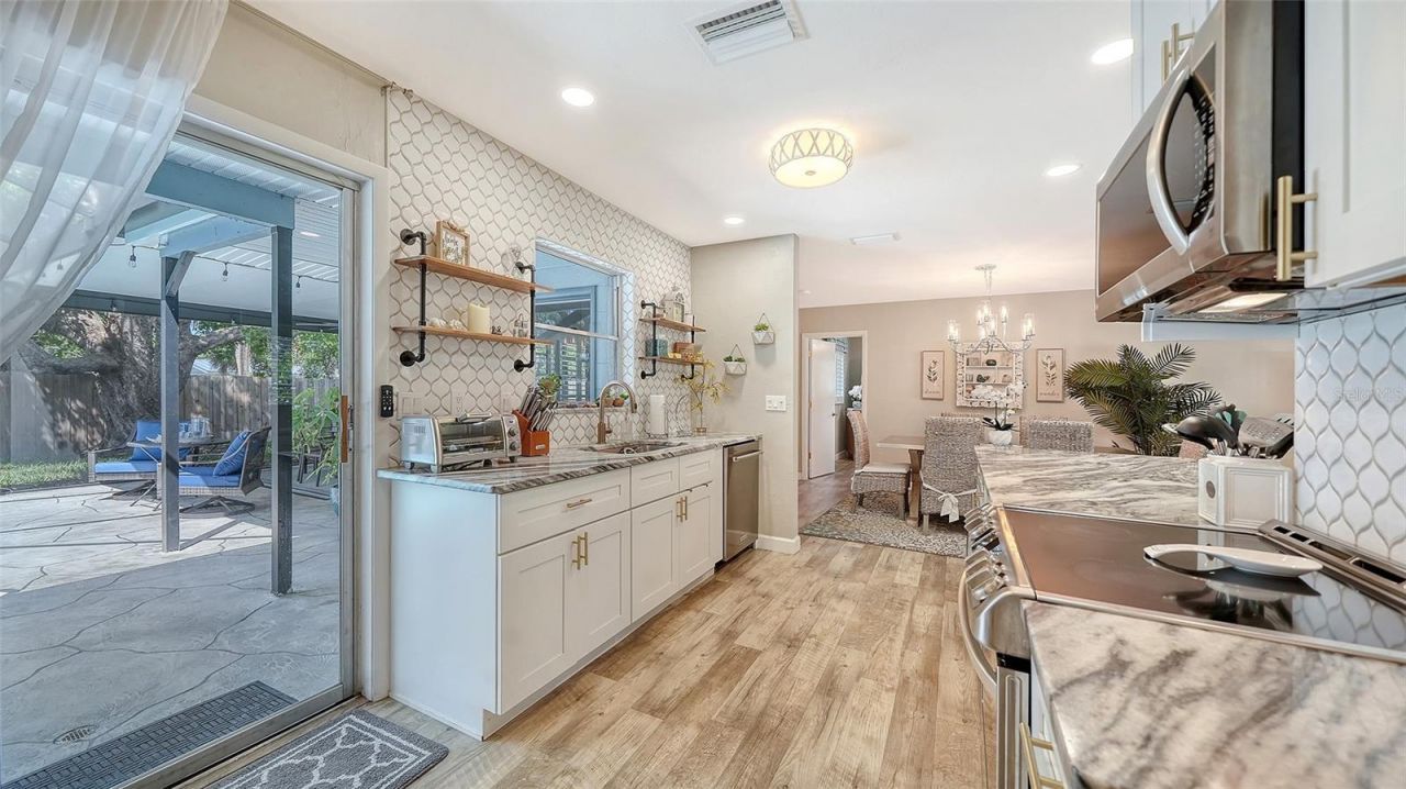 6758 S Lockwood Ridge Road, Sarasota, FL 34231 Photo