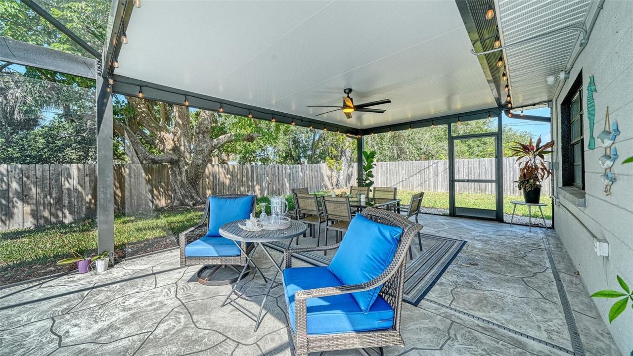 6758 S Lockwood Ridge Road, Sarasota, FL 34231 Photo