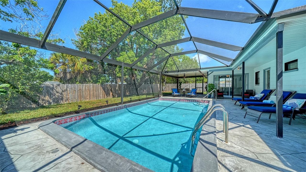 6758 S Lockwood Ridge Road, Sarasota, FL 34231 Photo