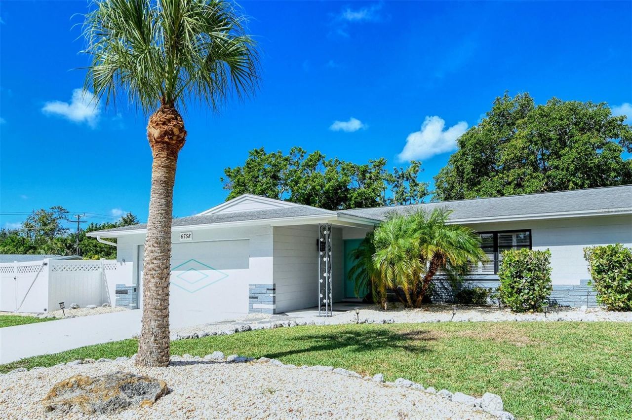 6758 S Lockwood Ridge Road, Sarasota, FL 34231 Photo