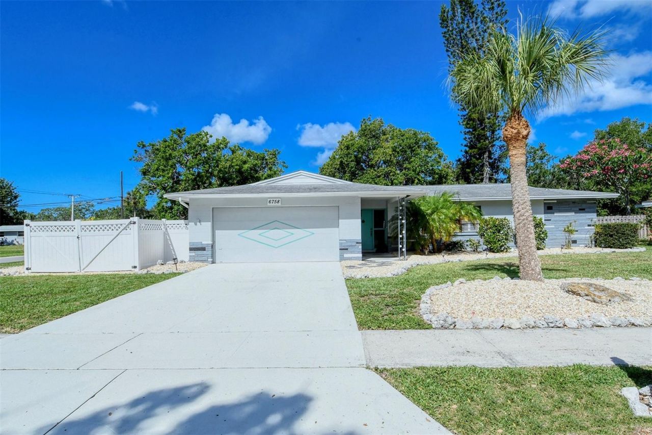 6758 S Lockwood Ridge Road, Sarasota, FL 34231 Photo