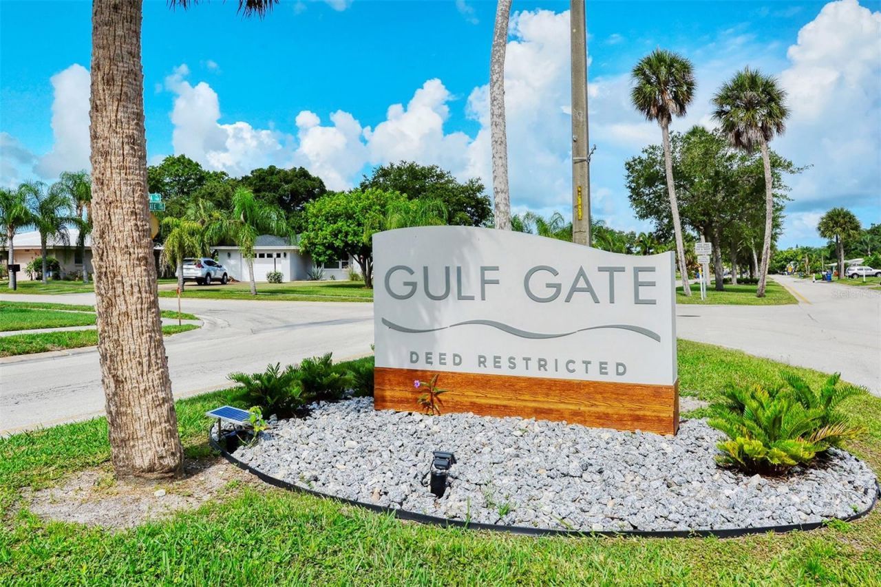 6758 S Lockwood Ridge Road, Sarasota, FL 34231 Photo