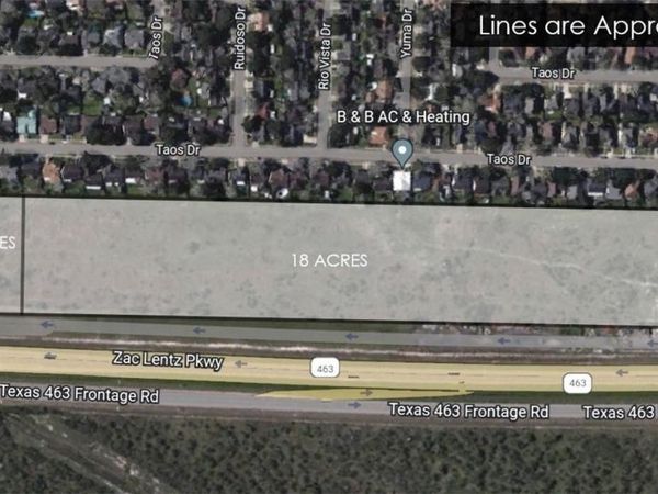 001 NE Zac Lentz Parkway, Victoria, TX 77904