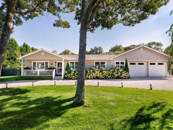 60 Lynncliff Road, Hampton Bays, NY 11946