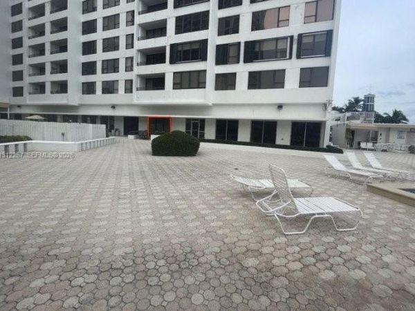 3505 S Ocean Dr, Unit 108, Hollywood, FL 33019