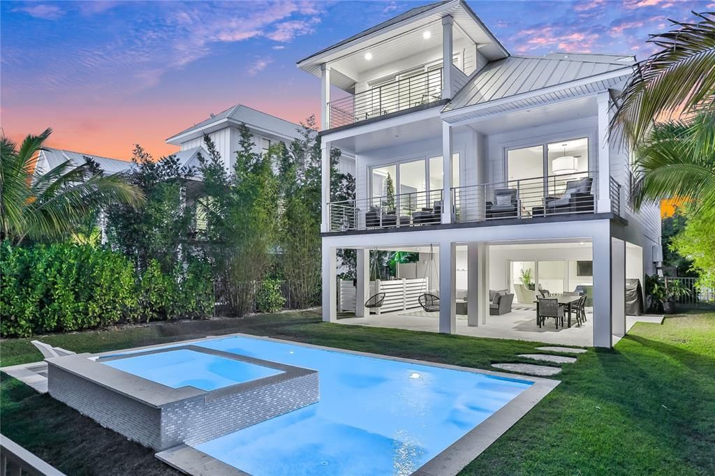 6925 Longboat Drive S, Longboat Key, FL 34228 Photo