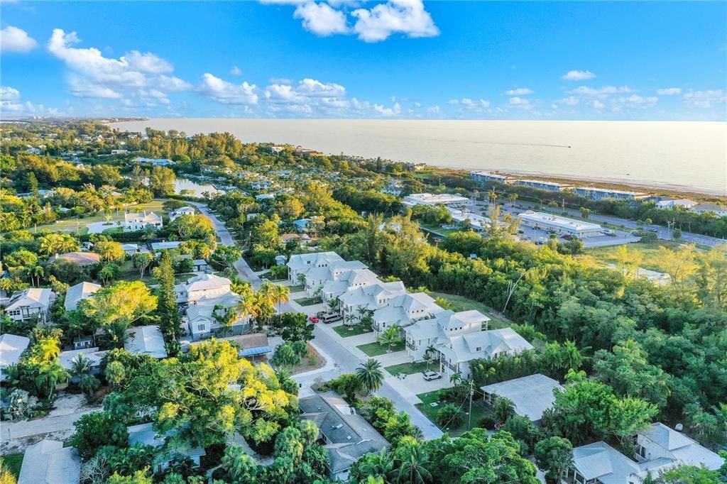 6925 Longboat Drive S, Longboat Key, FL 34228 Photo