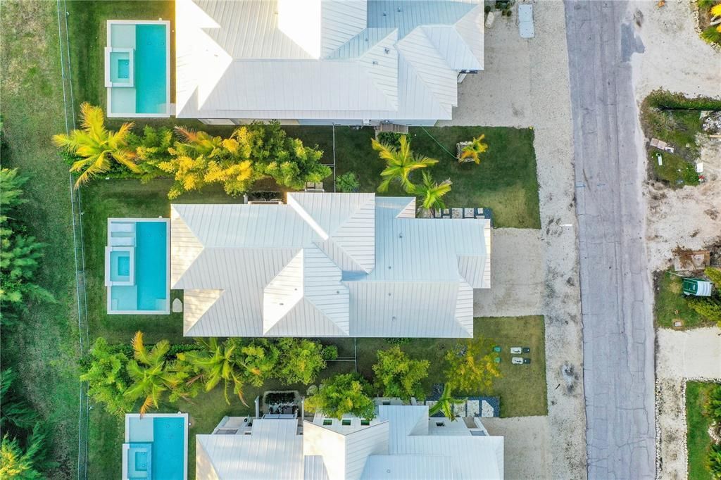 6925 Longboat Drive S, Longboat Key, FL 34228 Photo