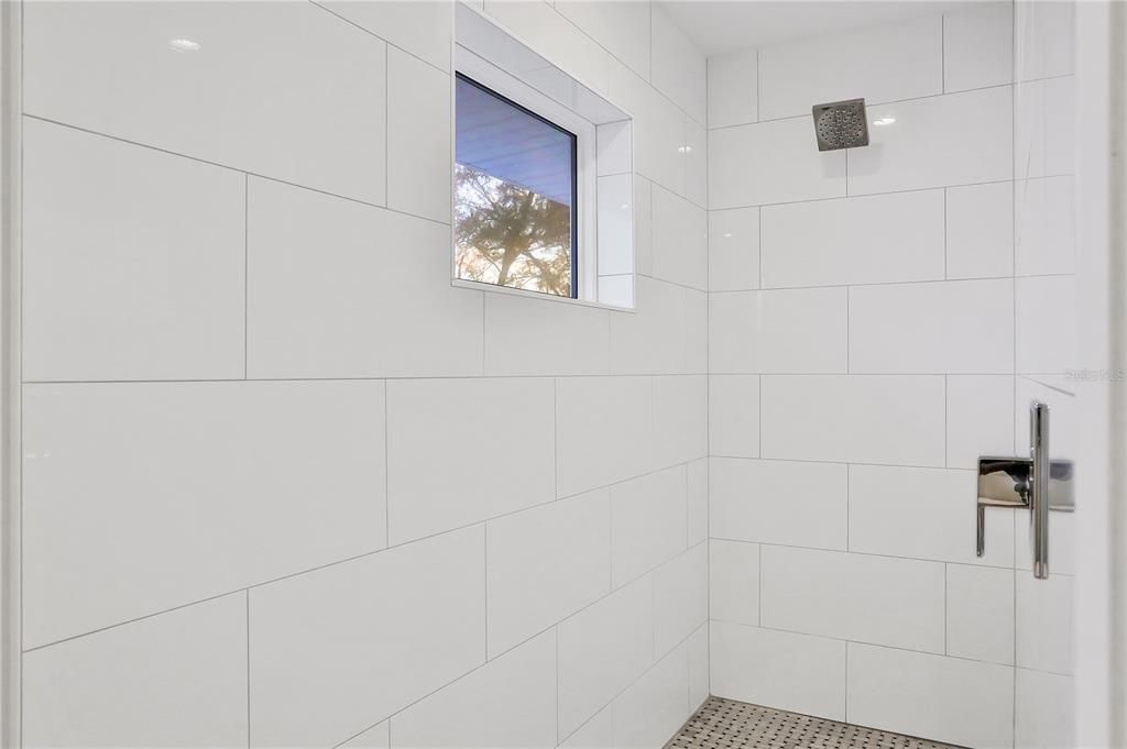 6925 Longboat Drive S, Longboat Key, FL 34228 Photo