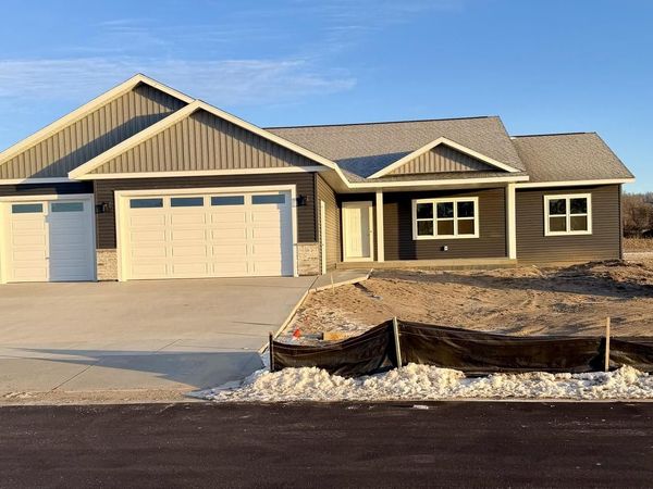 1351 Annapolis DRIVE, Holmen, WI 54636