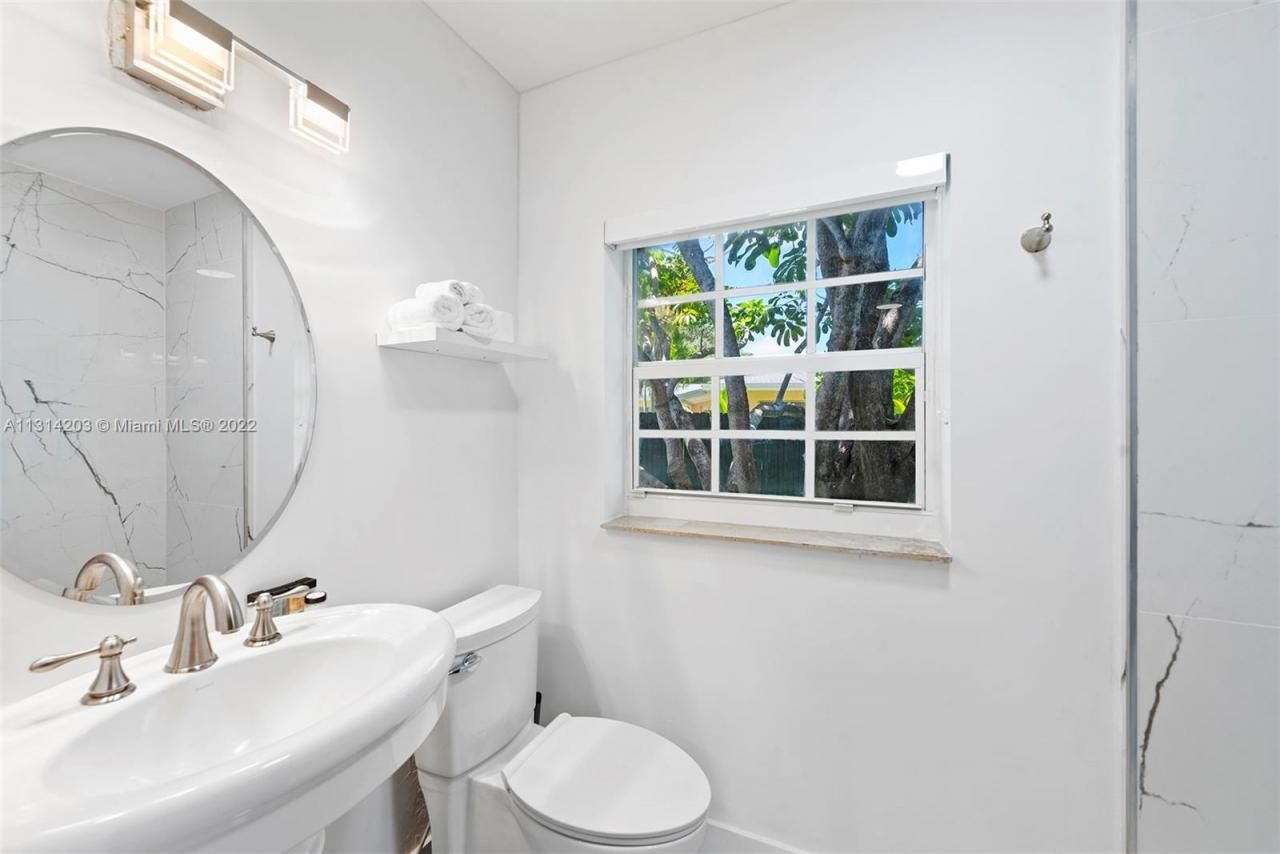 1308 Seabreeze Blvd, Fort Lauderdale, FL 33316 Photo