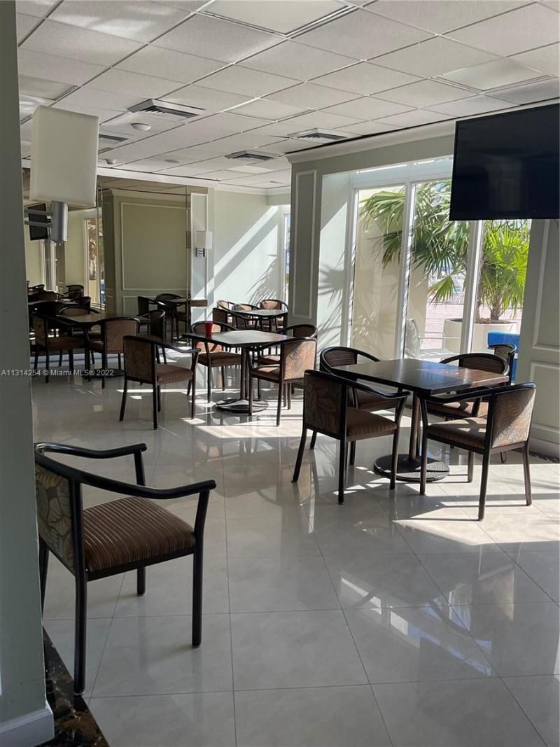 3180 S Ocean Dr, Unit 1503, Hallandale Beach, FL 33009 Photo