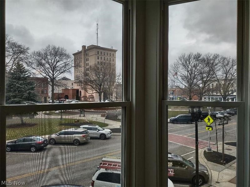 134 Middle Avenue, Elyria, OH 44035 Photo 25