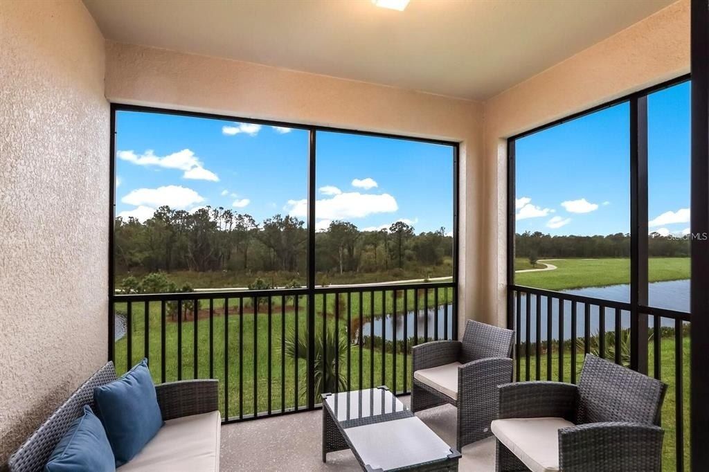 18114 Gawthrop Drive, Unit 308, Lakewood Ranch, FL 34211 Photo