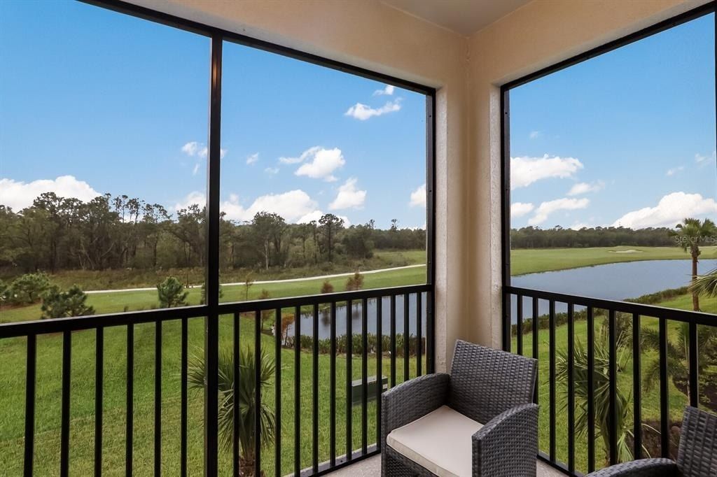 18114 Gawthrop Drive, Unit 308, Lakewood Ranch, FL 34211 Photo