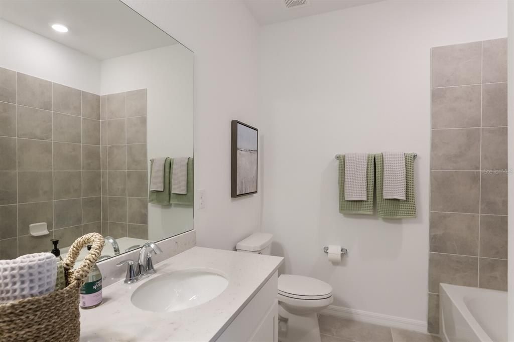 18114 Gawthrop Drive, Unit 308, Lakewood Ranch, FL 34211 Photo