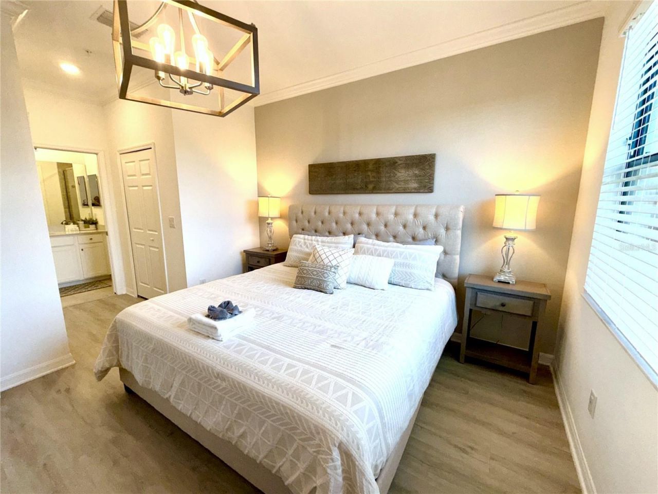 18114 Gawthrop Drive, Unit 308, Lakewood Ranch, FL 34211 Photo