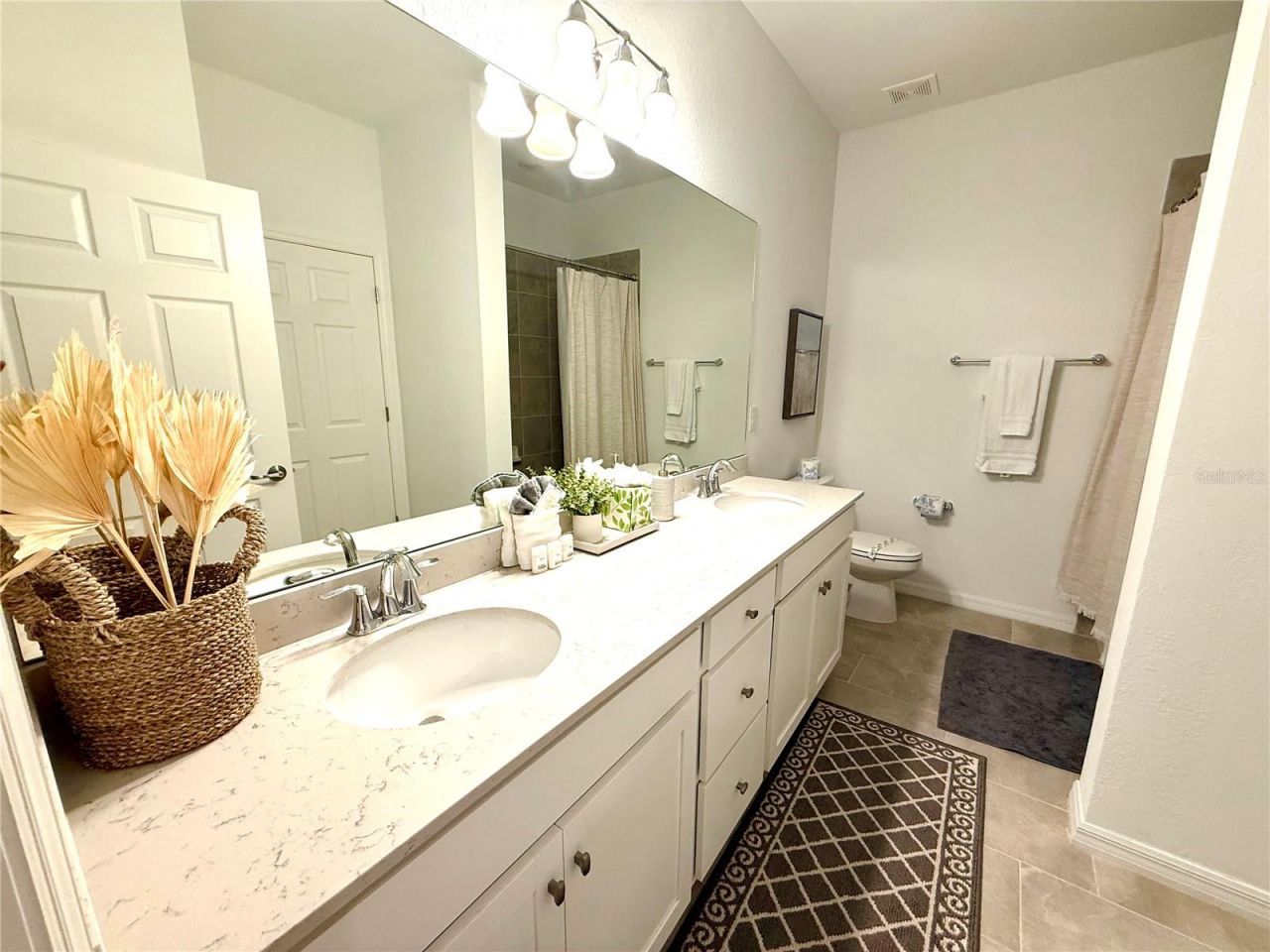 18114 Gawthrop Drive, Unit 308, Lakewood Ranch, FL 34211 Photo