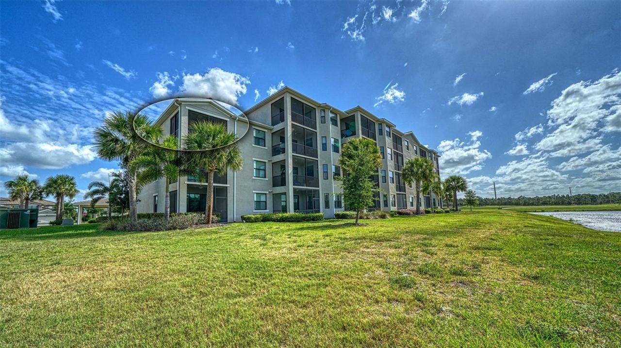 18114 Gawthrop Drive, Unit 308, Lakewood Ranch, FL 34211 Photo