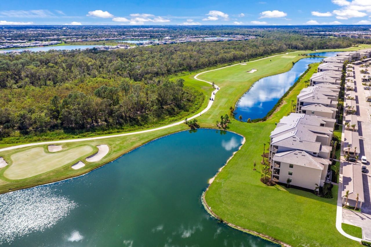 18114 Gawthrop Drive, Unit 308, Lakewood Ranch, FL 34211 Photo