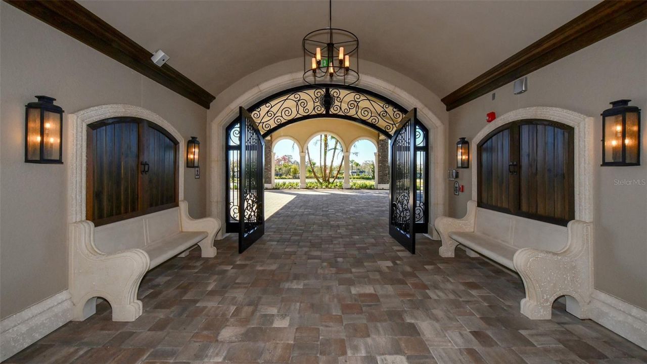 18114 Gawthrop Drive, Unit 308, Lakewood Ranch, FL 34211 Photo