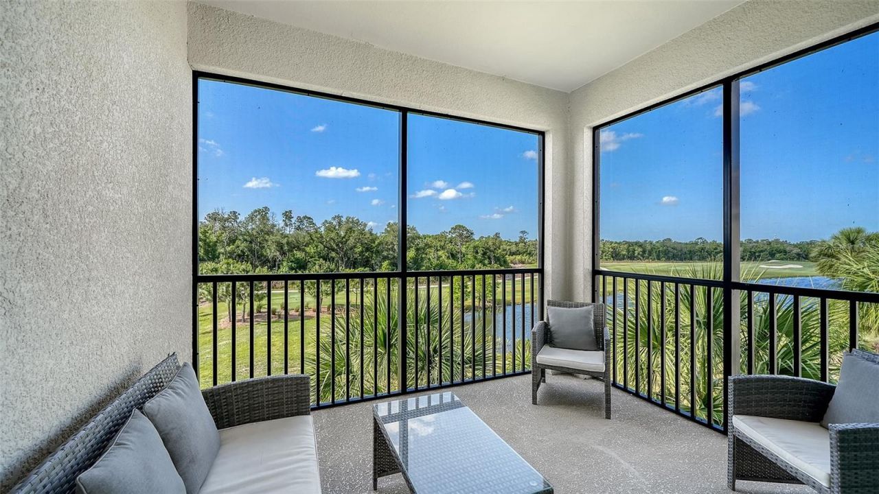 18114 Gawthrop Drive, Unit 308, Lakewood Ranch, FL 34211 Photo