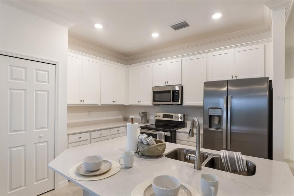 18114 Gawthrop Drive, Unit 308, Lakewood Ranch, FL 34211 Photo