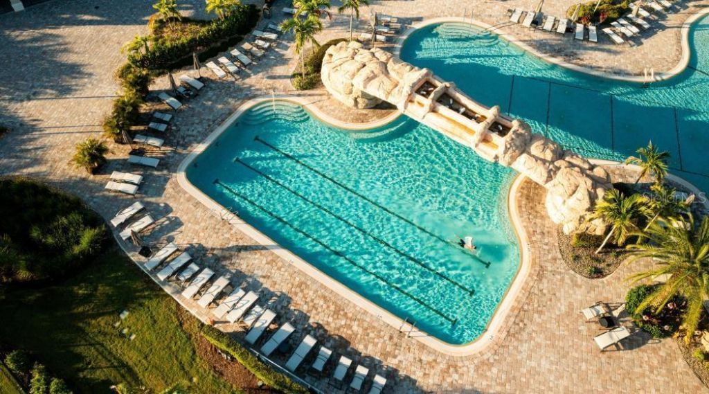 18114 Gawthrop Drive, Unit 308, Lakewood Ranch, FL 34211 Photo