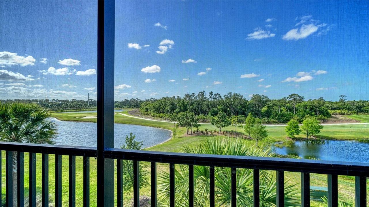 18114 Gawthrop Drive, Unit 308, Lakewood Ranch, FL 34211 Photo