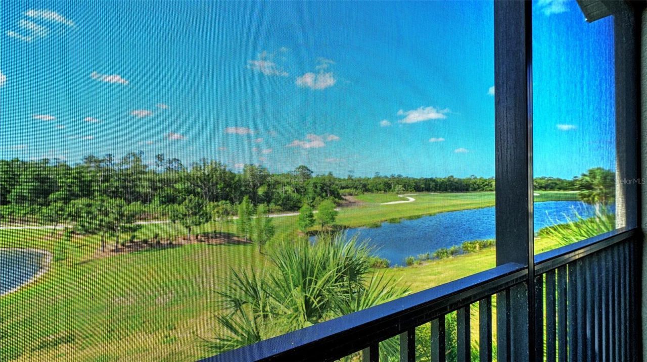 18114 Gawthrop Drive, Unit 308, Lakewood Ranch, FL 34211 Photo