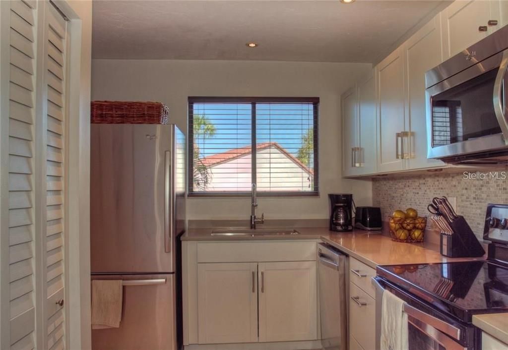 1622 Stickney Point Road, Unit 22-202, Sarasota, FL 34231 Photo