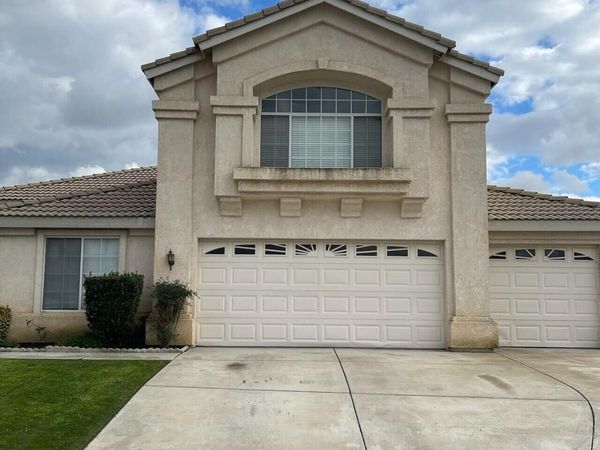 9901 Kearny Hills, Bakersfield, CA 93312