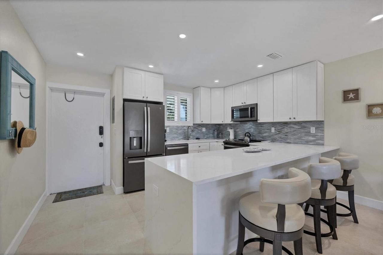 500 S Washington Drive, Unit 6B, Sarasota, FL 34236 Photo