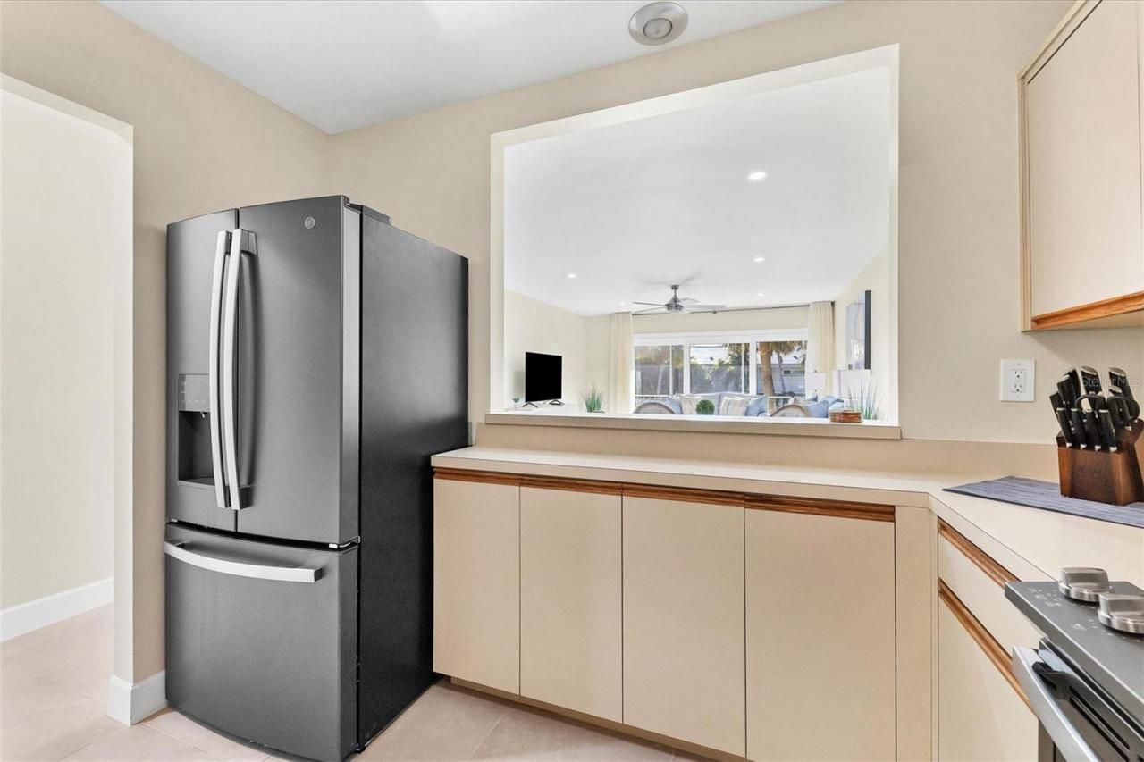 500 S Washington Drive, Unit 18B, Sarasota, FL 34236 Photo