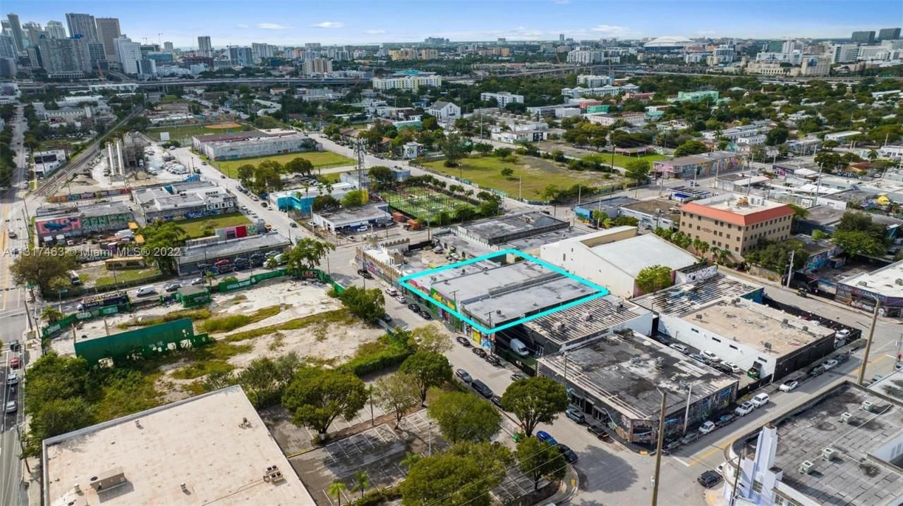 2010,2014,2020 NW Miami Ct, Miami, FL 33127 Photo