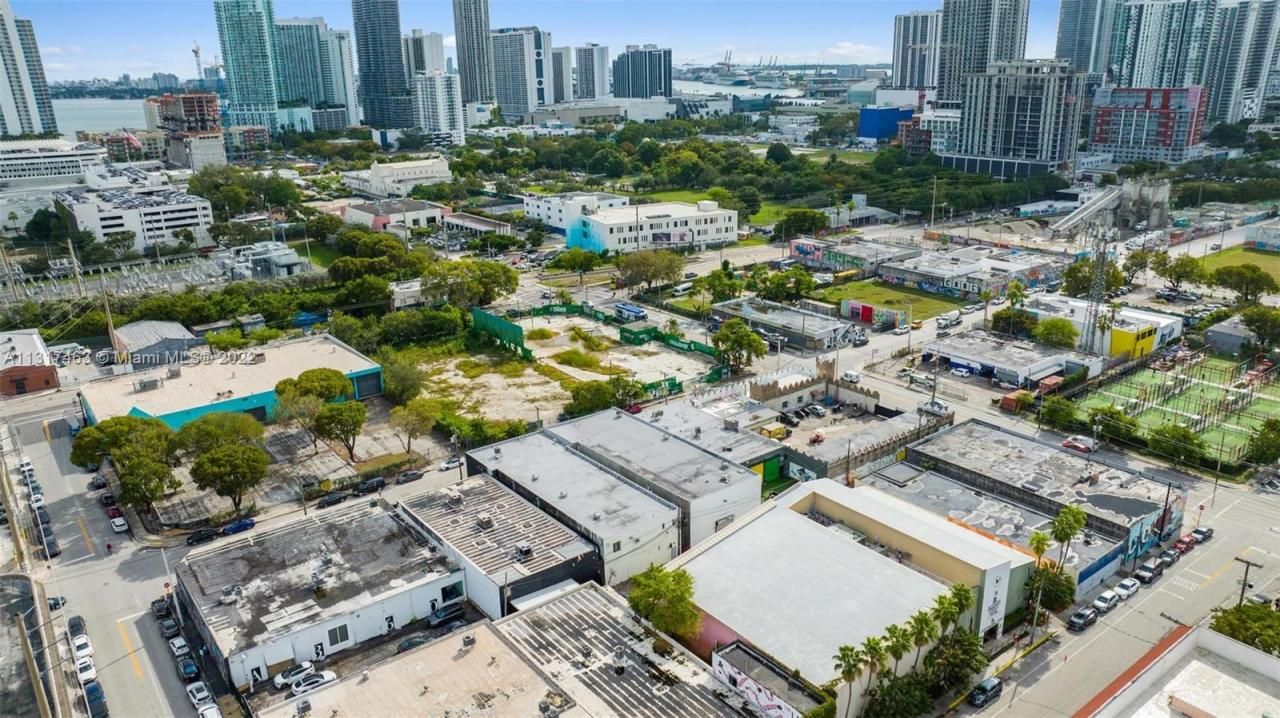 2010,2014,2020 NW Miami Ct, Miami, FL 33127 Photo