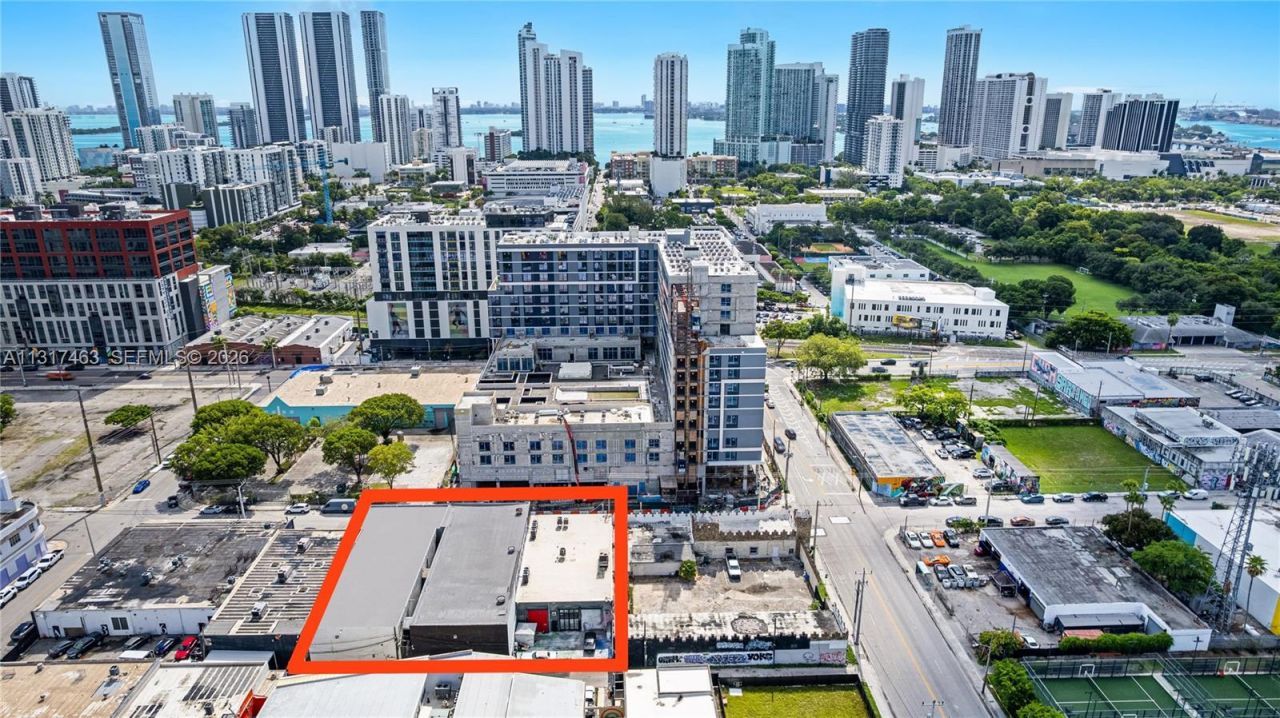 2010,2014,2020 NW Miami Ct, Miami, FL 33127 Photo