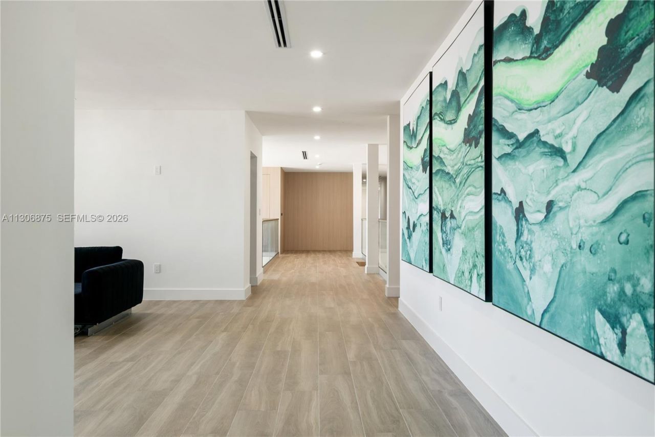 2405 Coco Plum Dr, Marathon, FL 33050 Photo