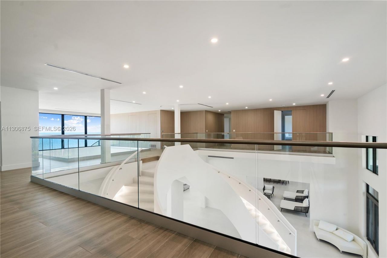 2405 Coco Plum Dr, Marathon, FL 33050 Photo