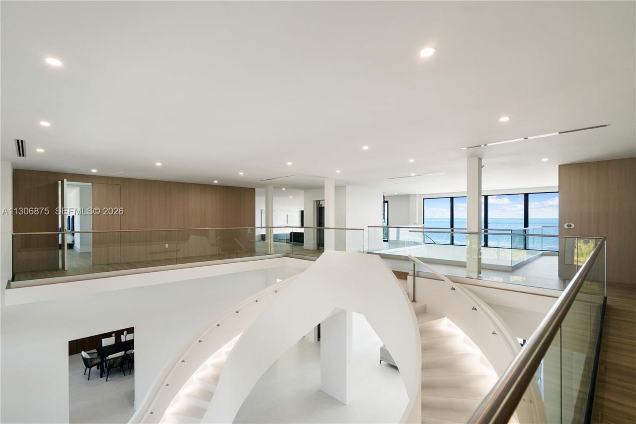 2405 Coco Plum Dr, Marathon, FL 33050 Photo