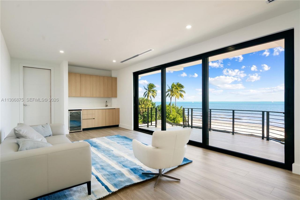 2405 Coco Plum Dr, Marathon, FL 33050 Photo