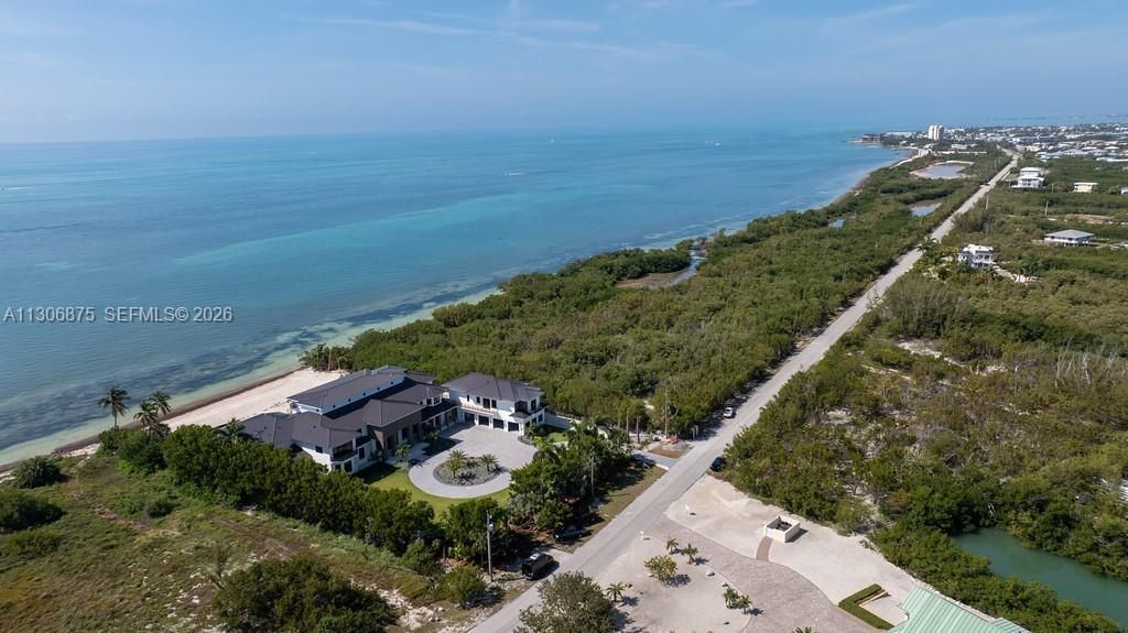 2405 Coco Plum Dr, Marathon, FL 33050 Photo