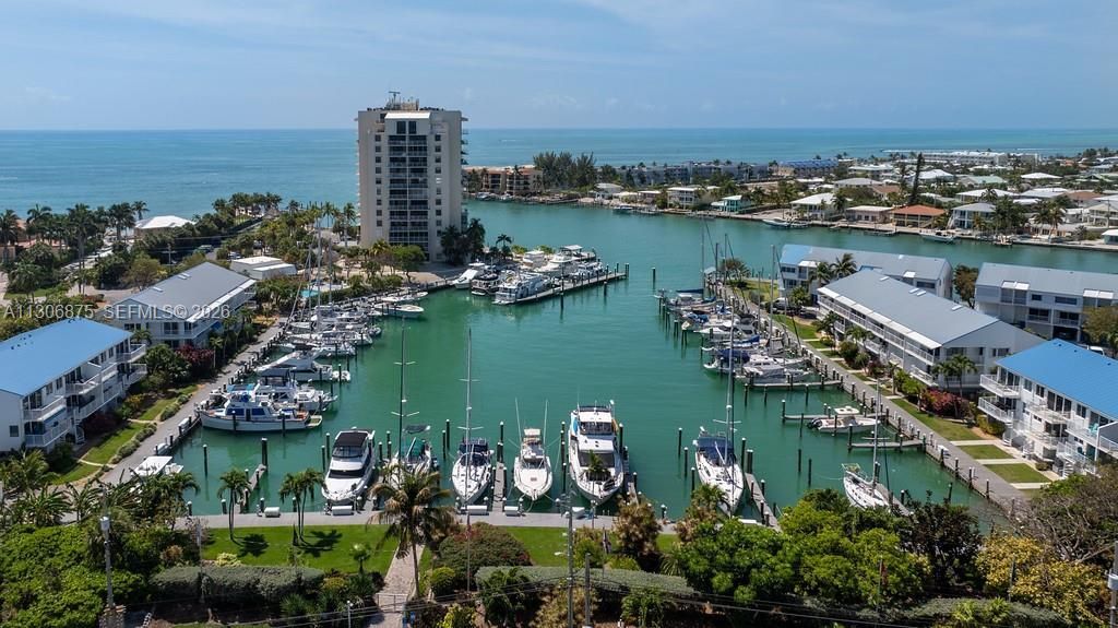 2405 Coco Plum Dr, Marathon, FL 33050 Photo